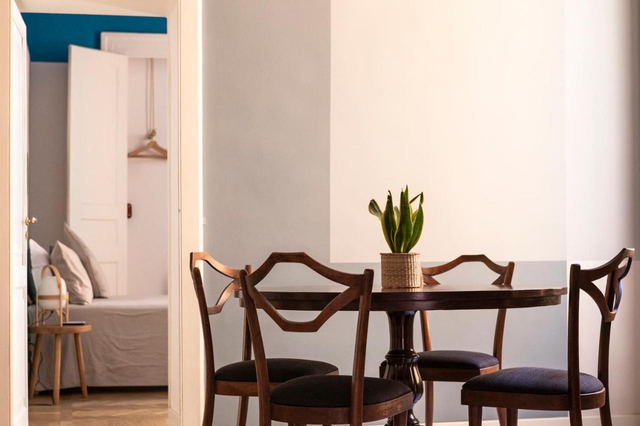 Superotium Bed & Breakfast Наполи Екстериор снимка
