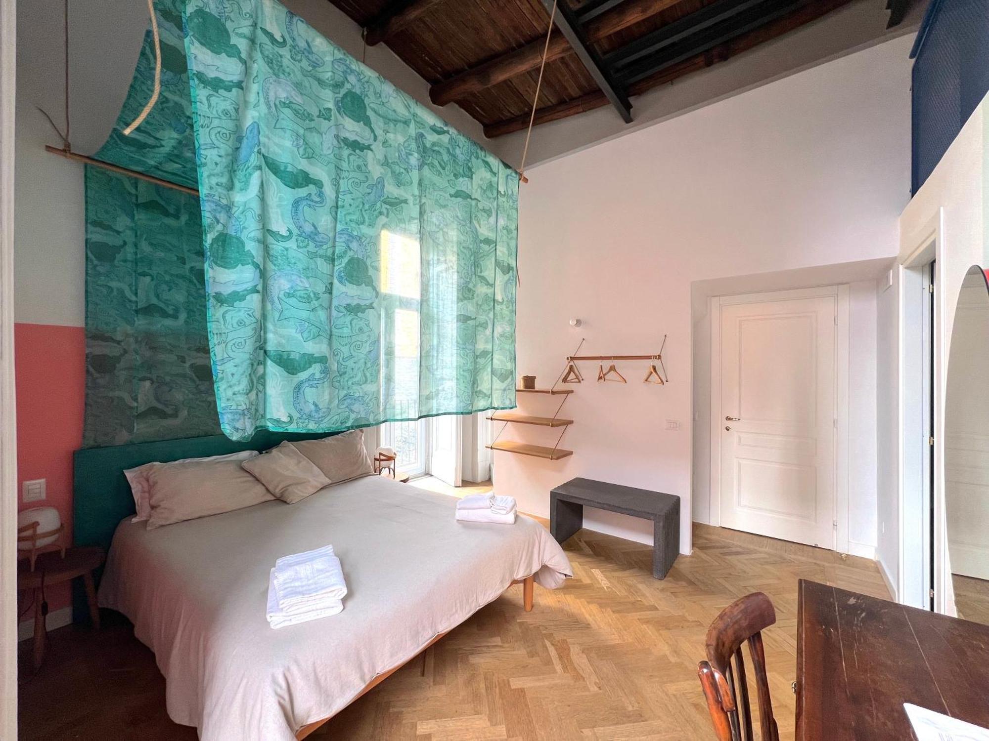 Superotium Bed & Breakfast Наполи Екстериор снимка