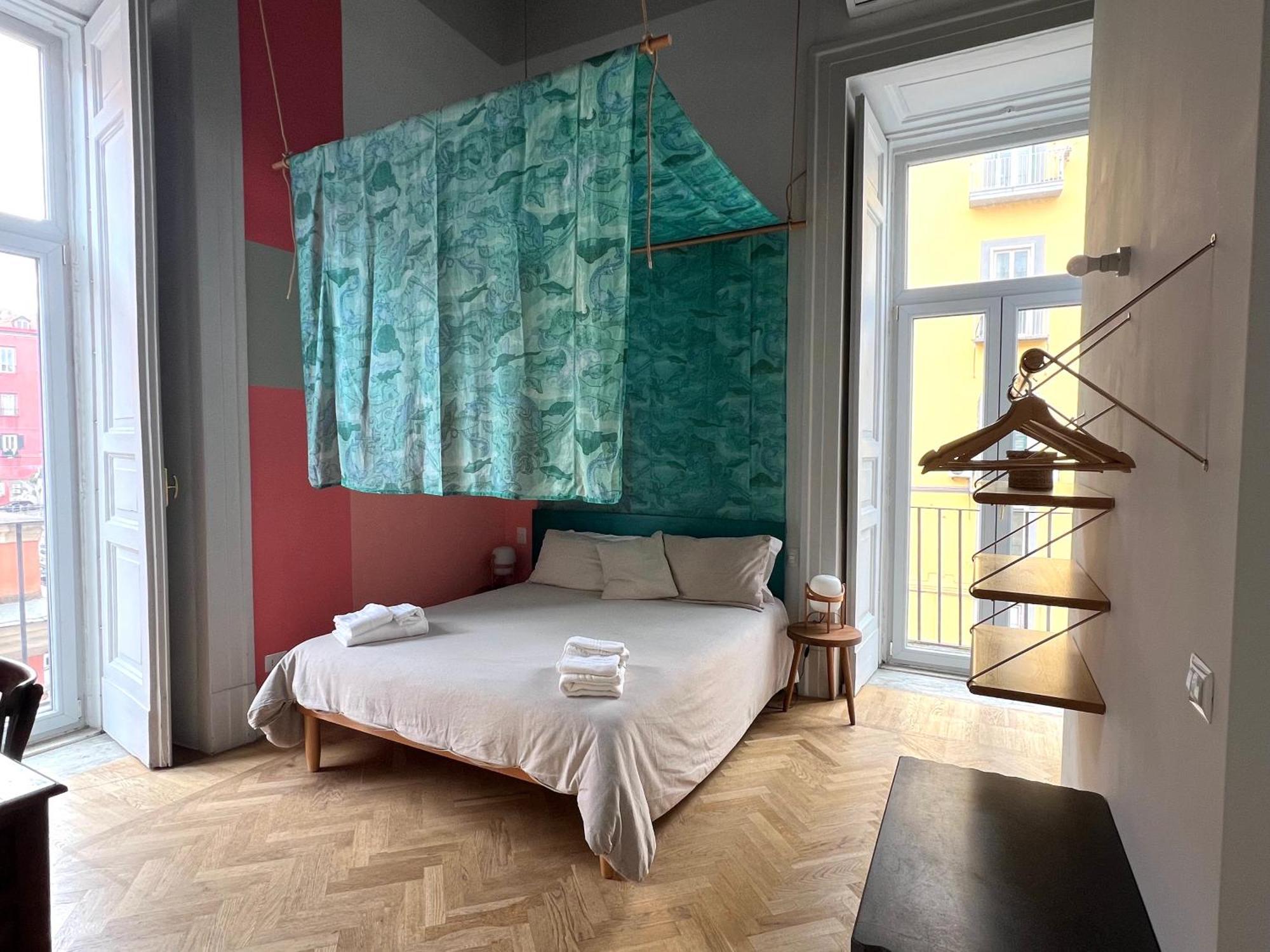 Superotium Bed & Breakfast Наполи Екстериор снимка