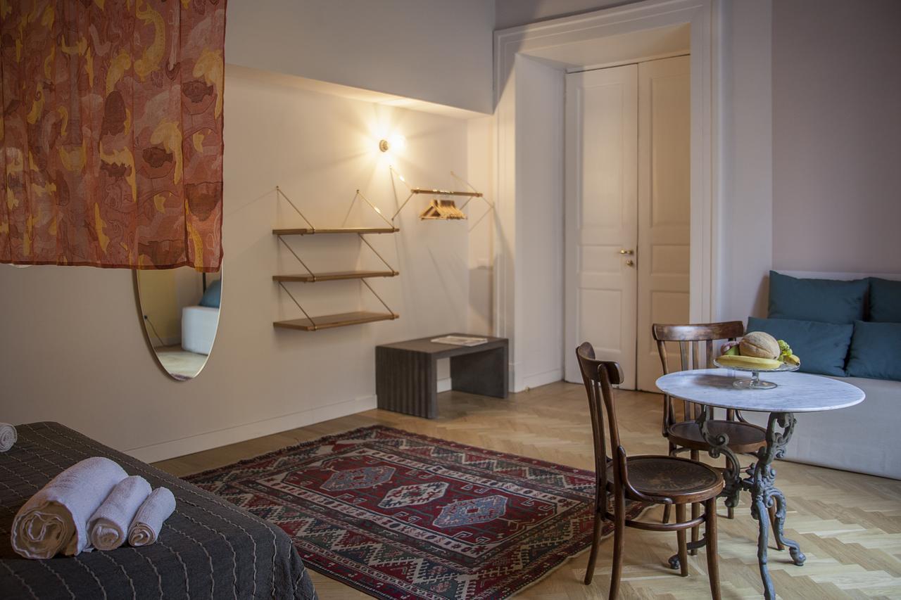 Superotium Bed & Breakfast Наполи Екстериор снимка